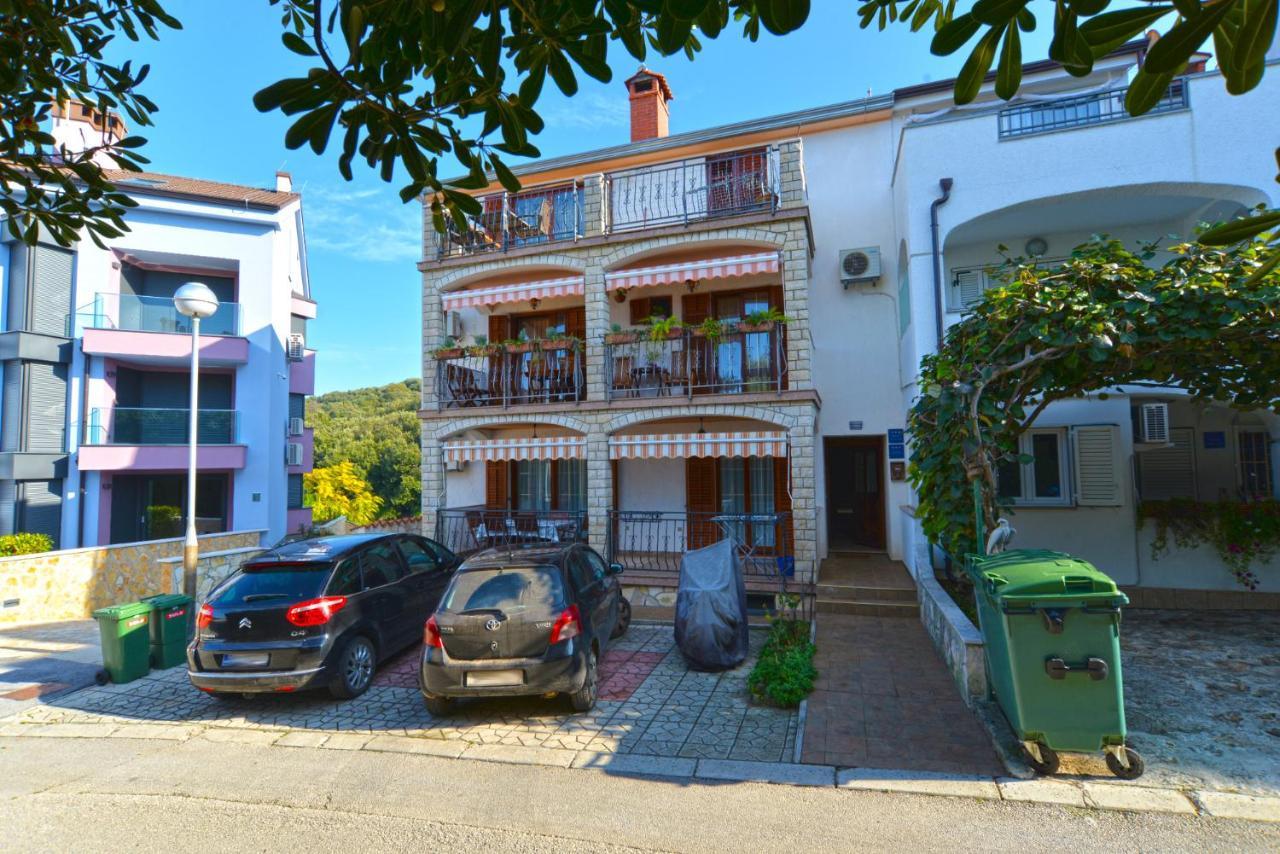 Apartments Elvis 1299 Врсар Экстерьер фото