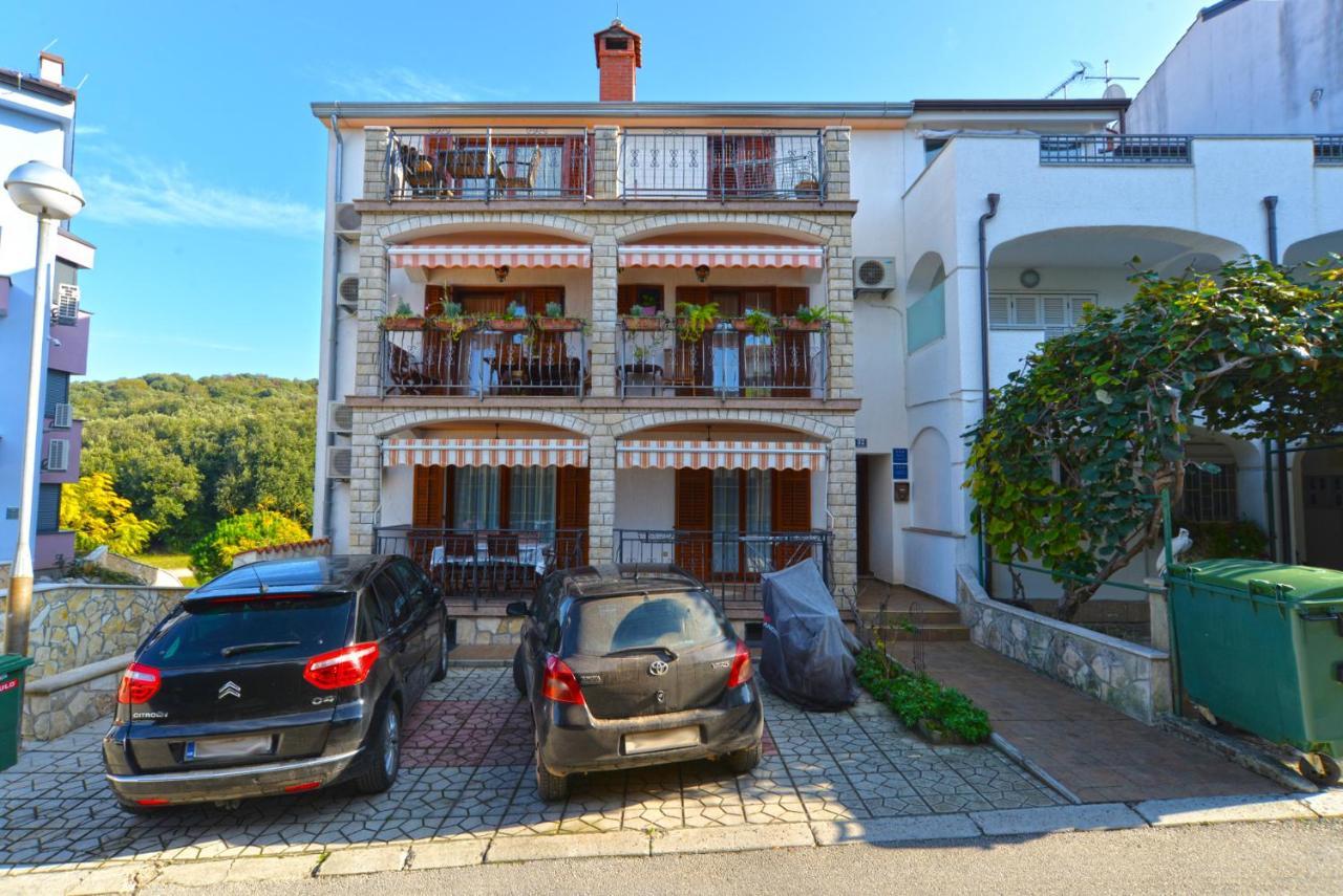 Apartments Elvis 1299 Врсар Экстерьер фото