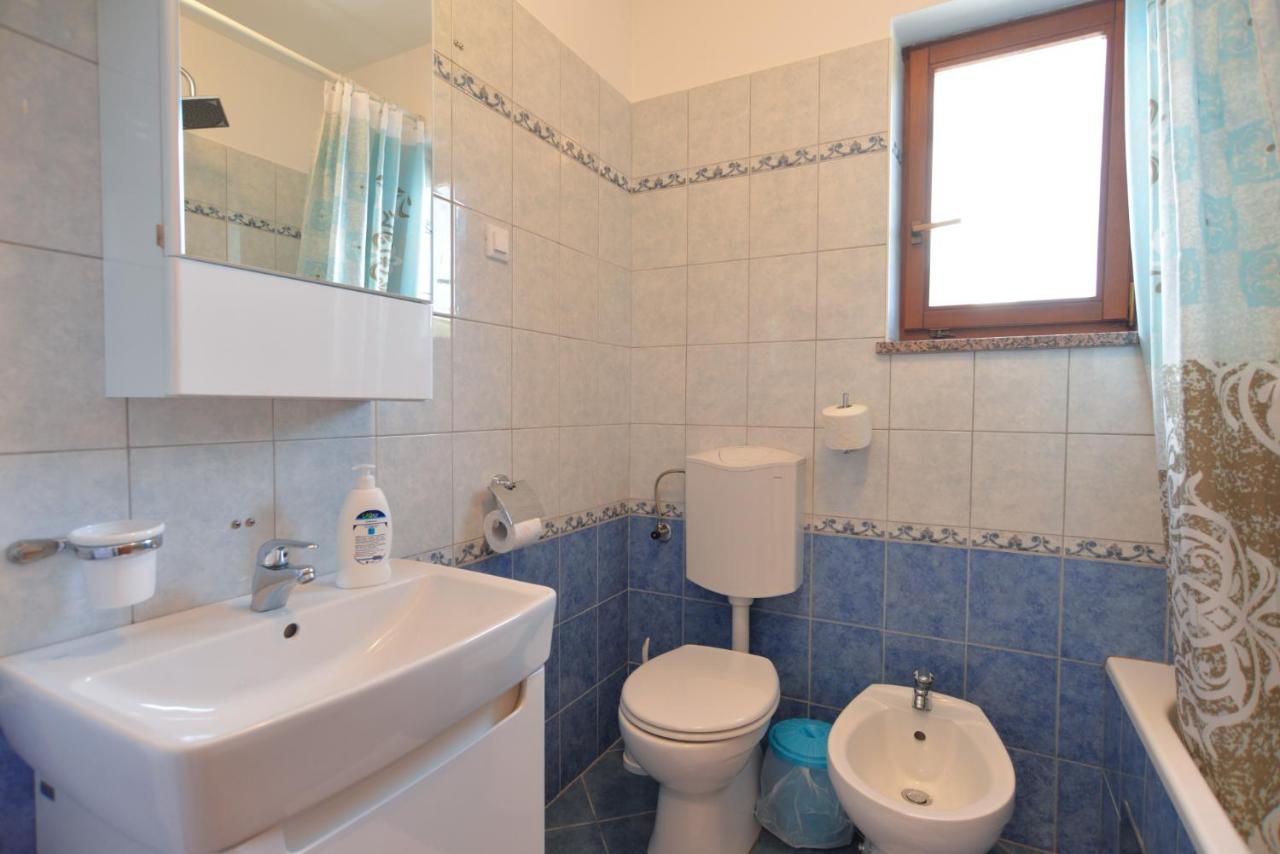 Apartments Elvis 1299 Врсар Экстерьер фото