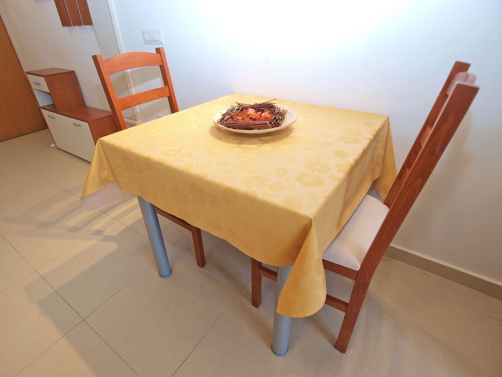 Apartments Elvis 1299 Врсар Экстерьер фото